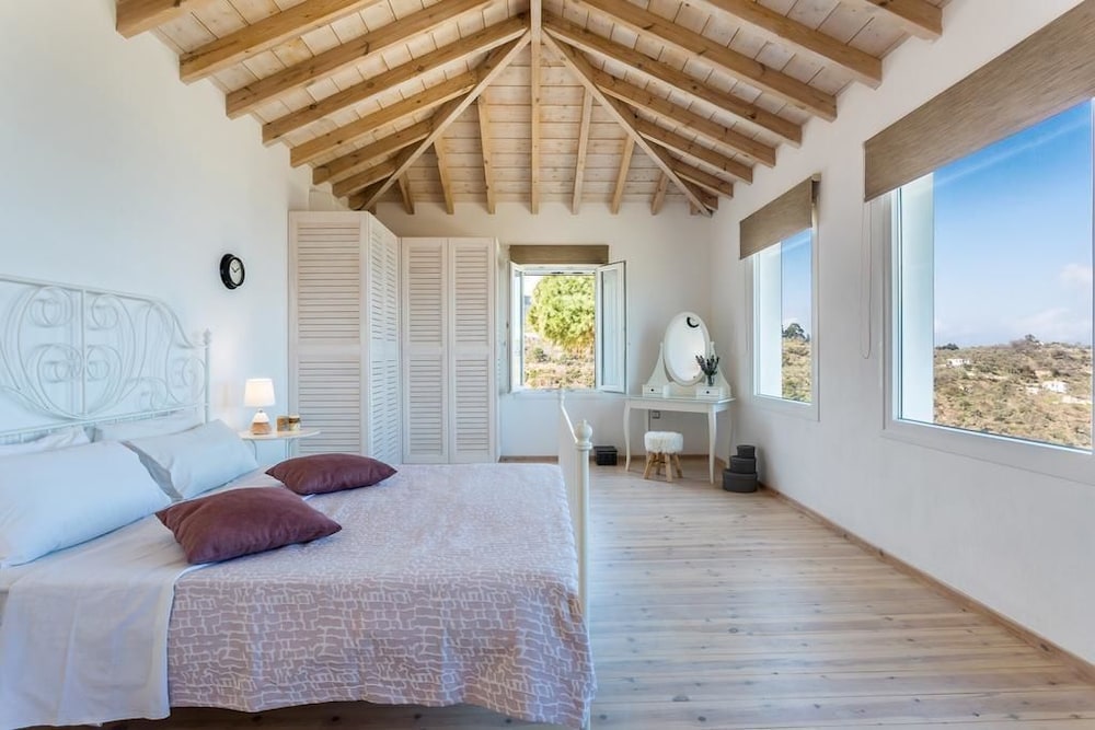 Deluxe Villa, 1 King Bed, Non Smoking, Private Pool