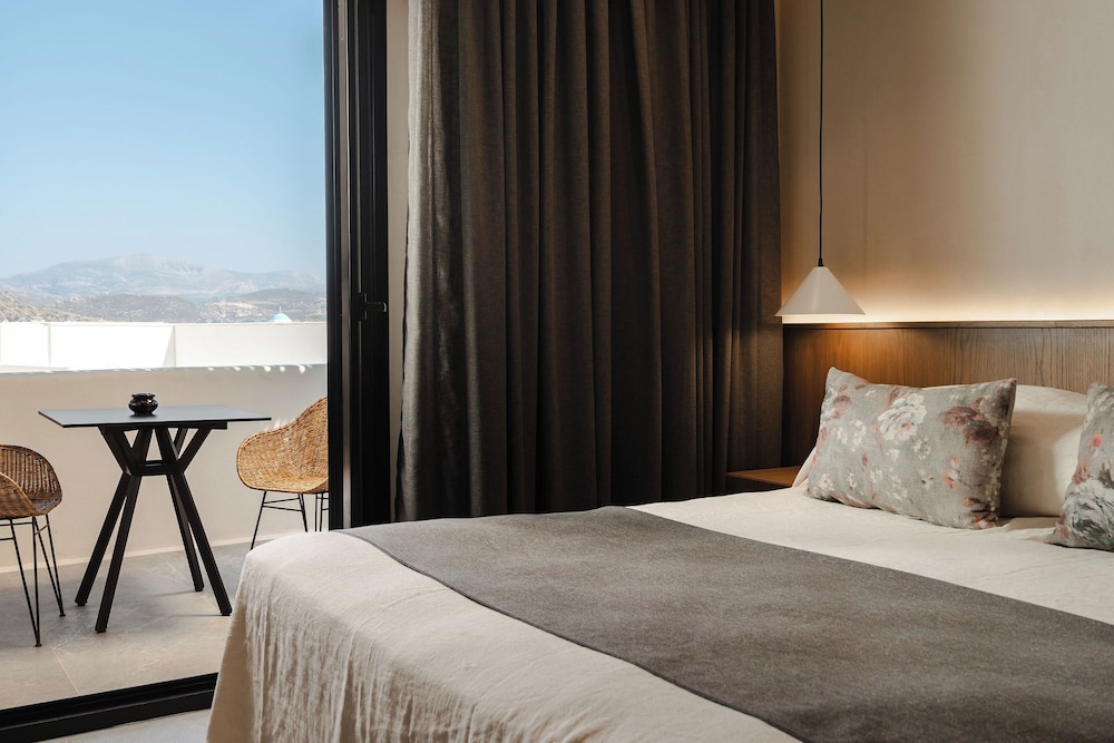 Honeymoon Room photo 2