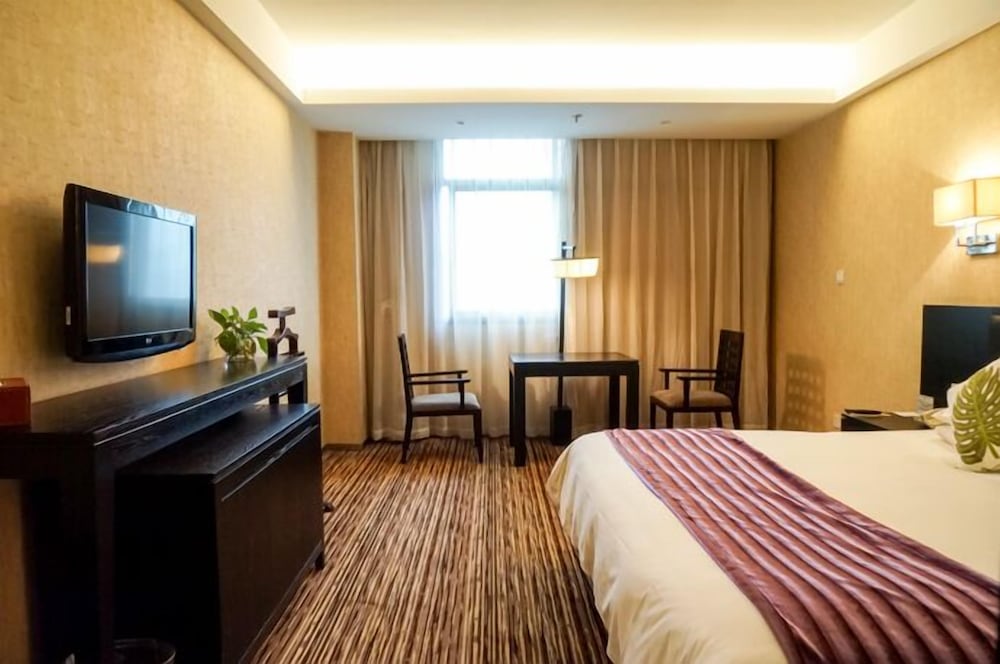 Deluxe Double Room photo 3