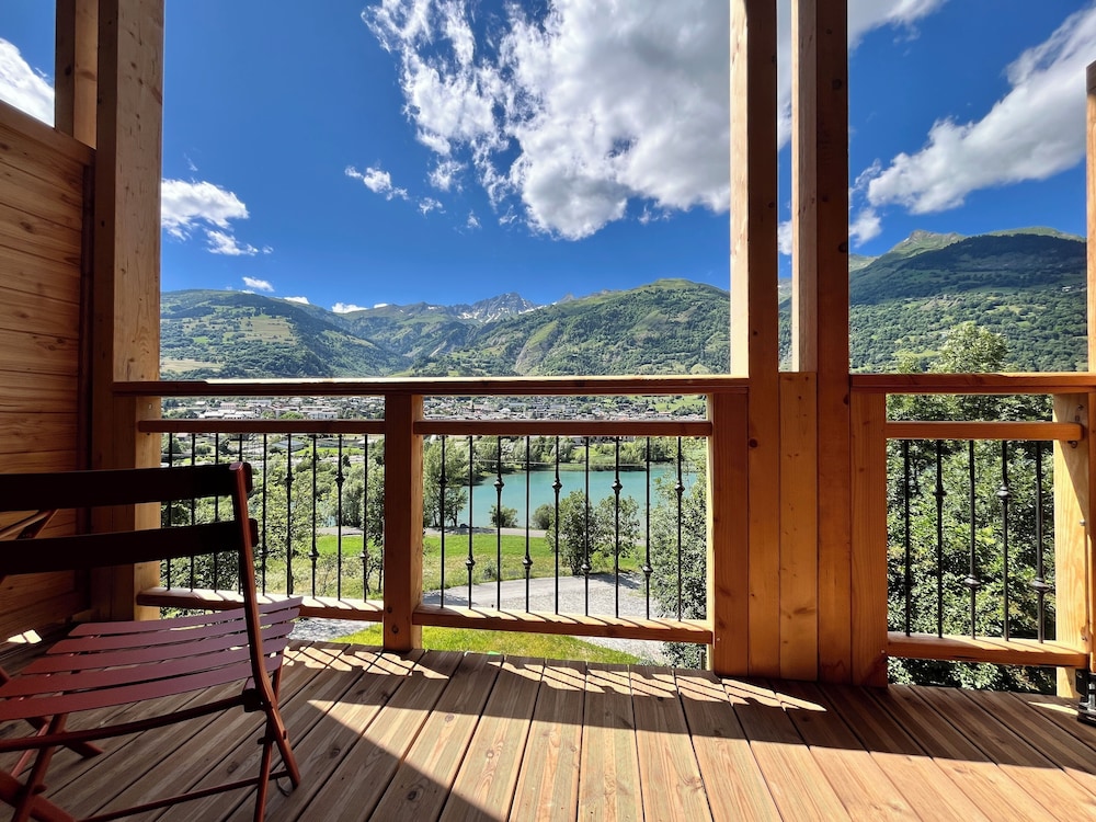 Luxury Triple Room, Mountain View photo 3