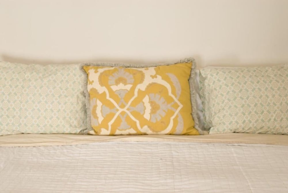 Standard Twin Room - Photo 2