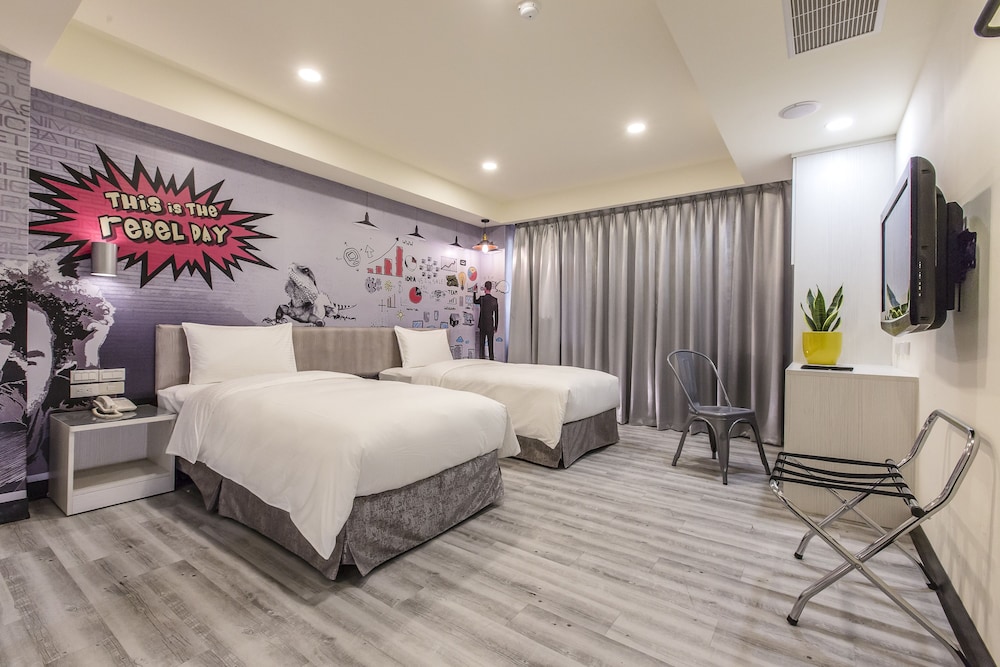 Superior Twin Room, 2 Twin Beds photo 1