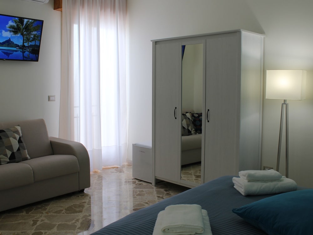 Deluxe Room, Private Bathroom photo 2