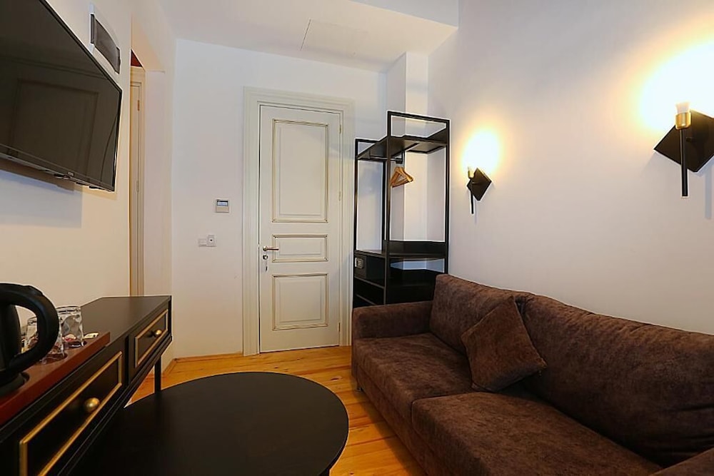 Deluxe Twin Room, Balcony, Sea View photo 2
