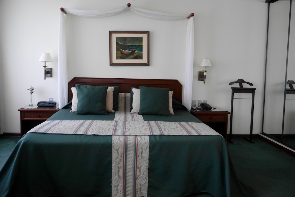 Luxury Suite photo 2