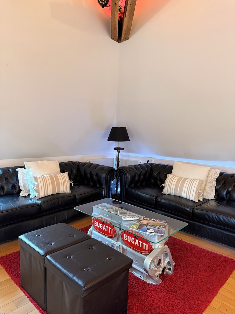 Deluxe Suite photo 1