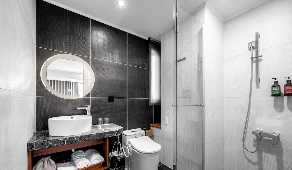 Superior Twin Room - Photo 3
