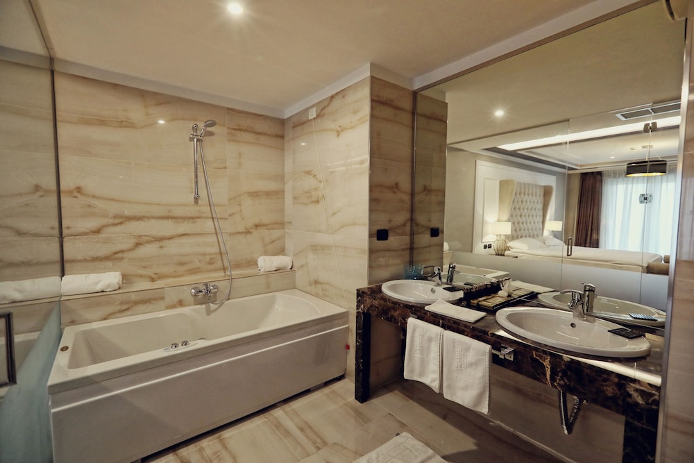 Executive Suite, Sea View photo 2