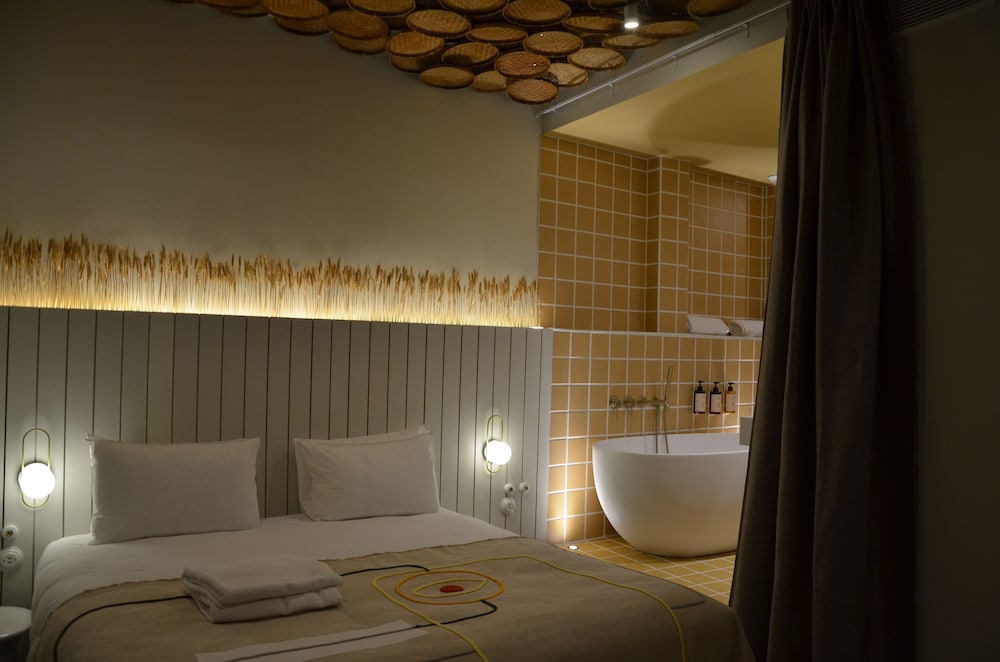 Standard Room, Garden View