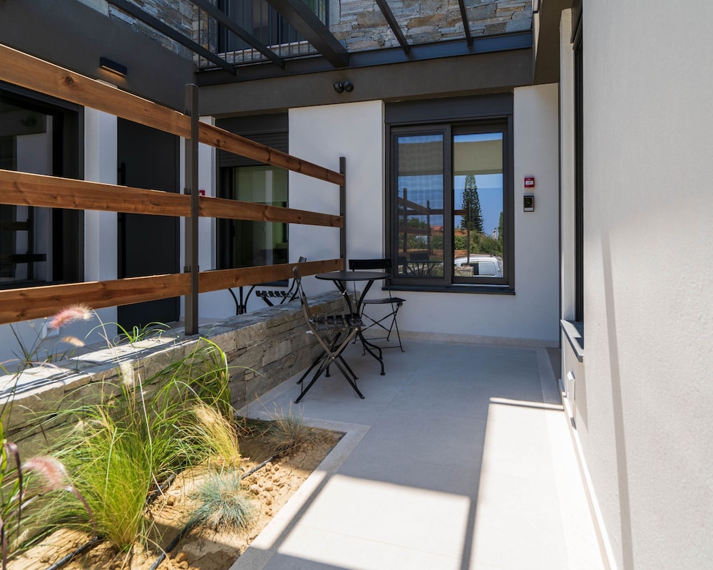 Superior Apartment photo 2