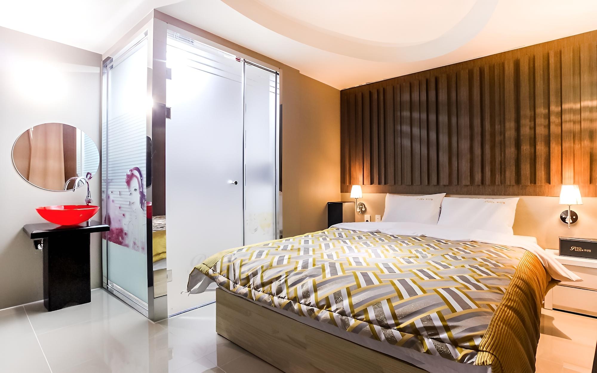Room (VIP floor (outdoor bath))