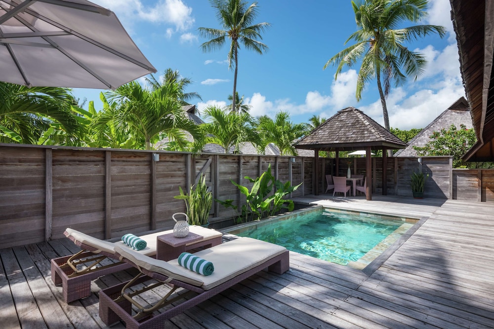 King Garden Suite With Private Pool