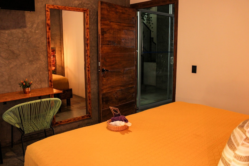 Deluxe Room, Mountain View photo 3