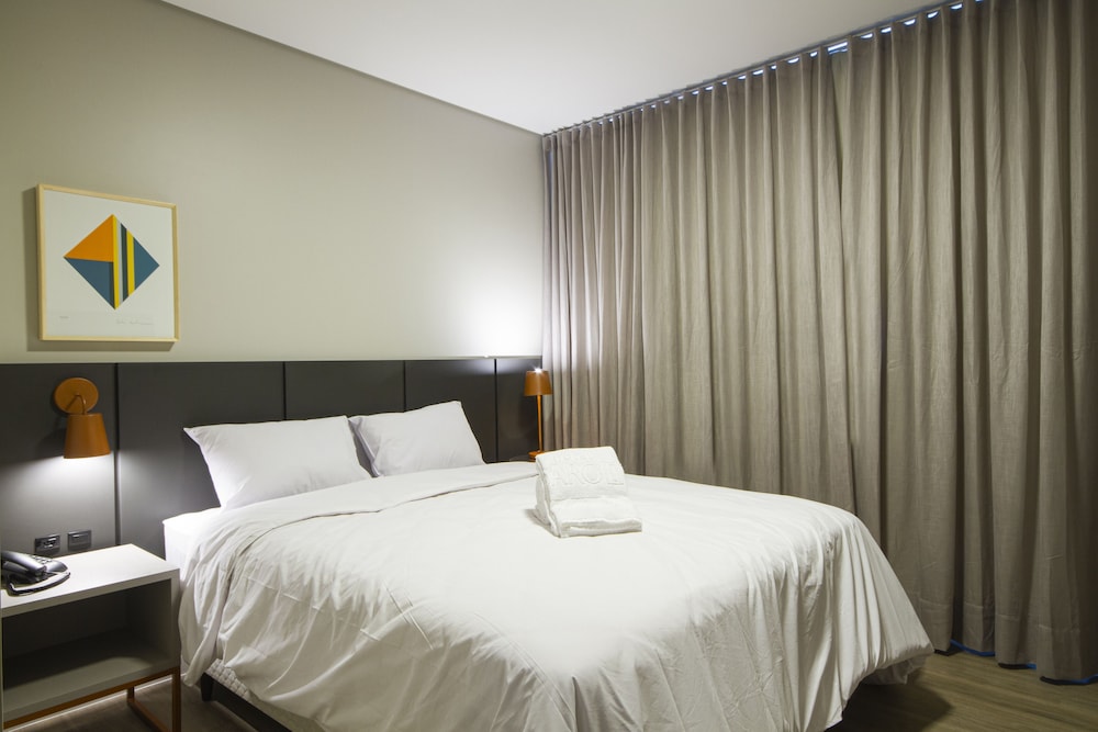Executive Room - Photo 1