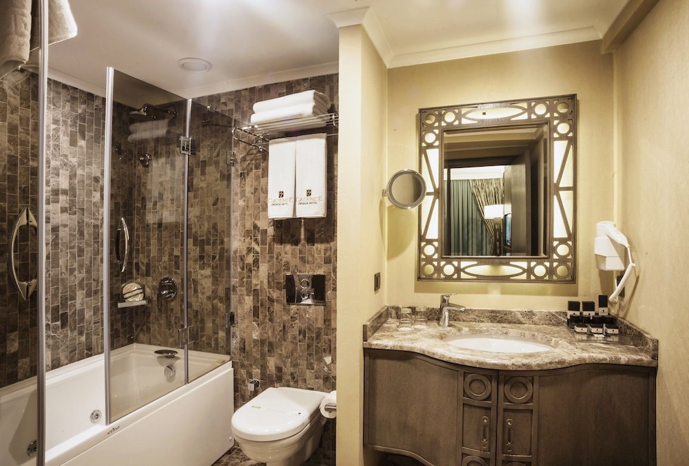 Suite photo 2
