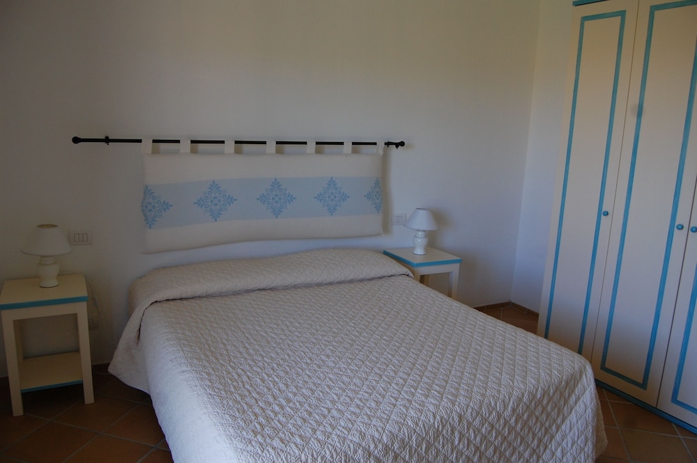 House, 2 Bedrooms