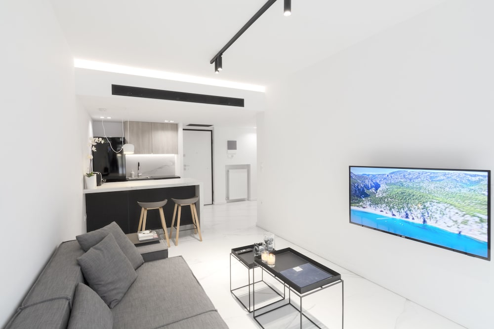 Luxury Apartment, 1 Bedroom, Balcony (H401) photo 1