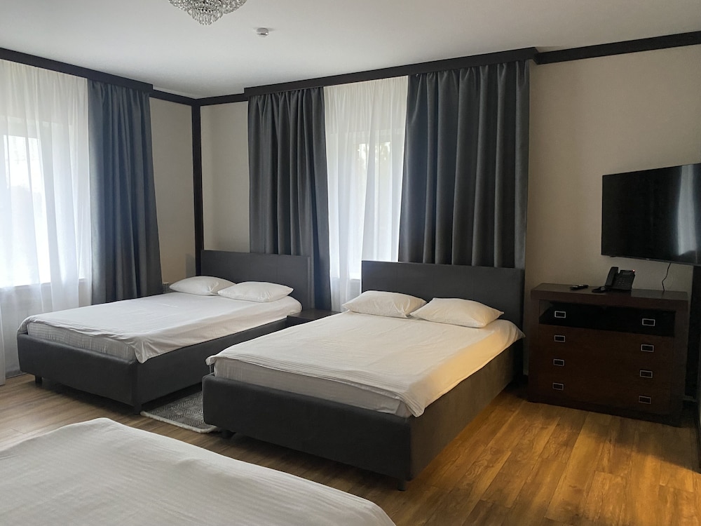 Quadruple Room photo 1