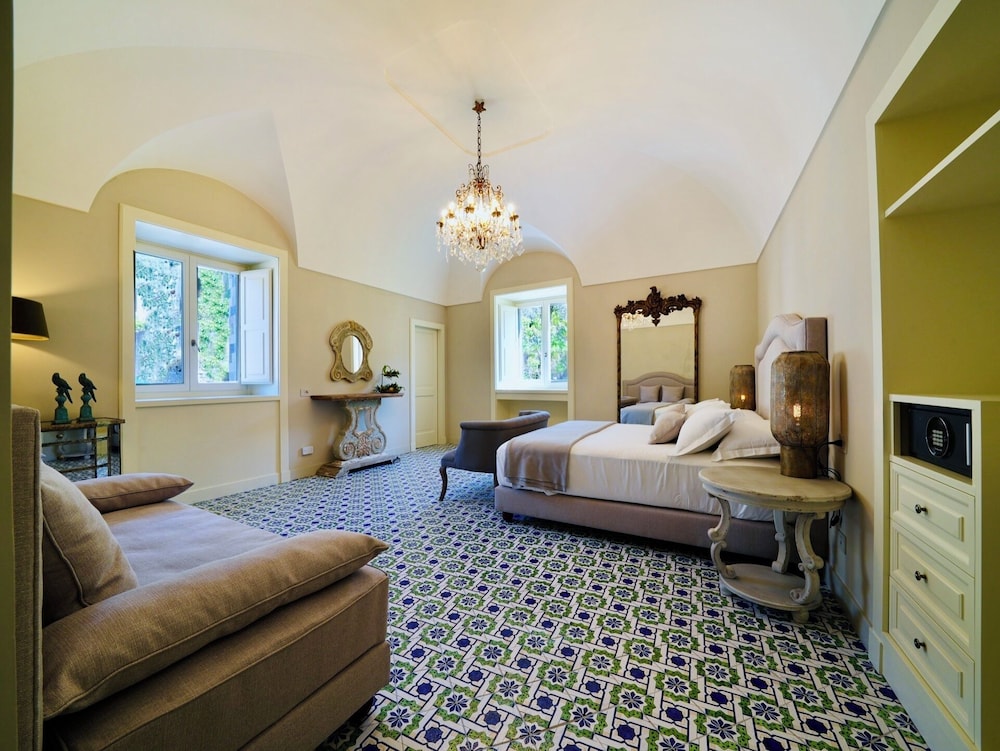 Deluxe Double or Twin Room, Garden View