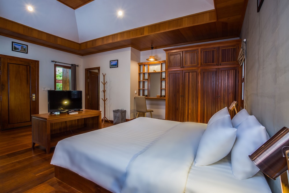 President Suite Villa photo 2