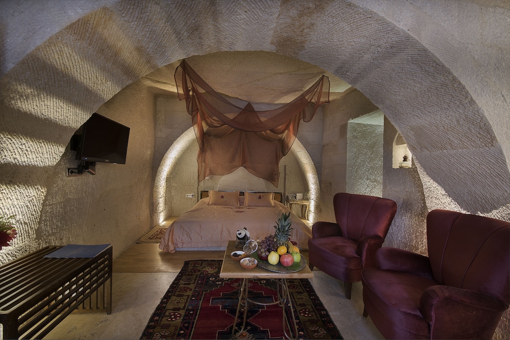 King Suite - Photo 6
