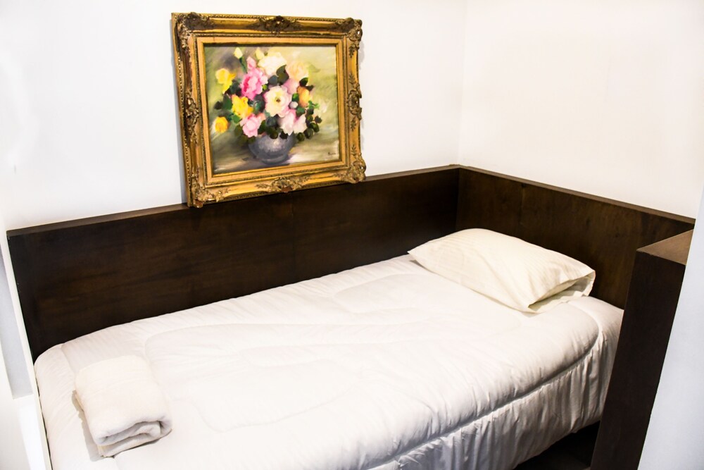 Standard Triple Room - Photo 6