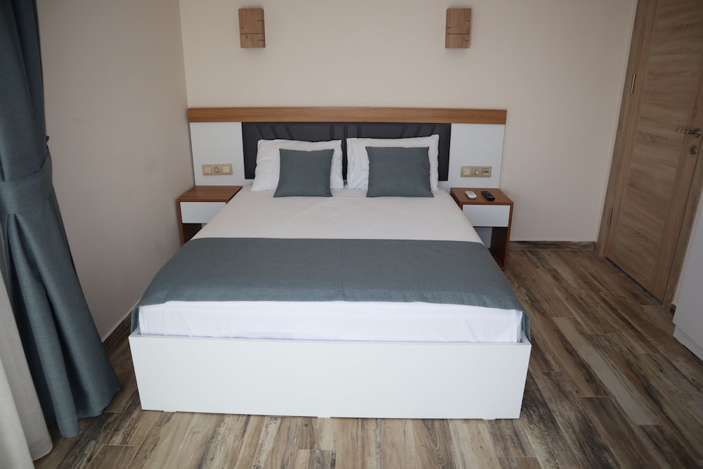 Aurora View Room with Double Balcony photo 3