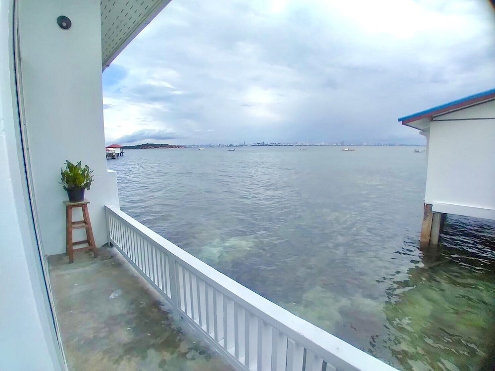 Family Bungalow, Sea View photo 3
