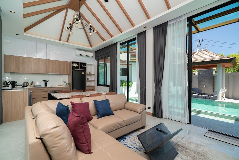 5 Bedroom Deluxe Pool Villa - Photo 15