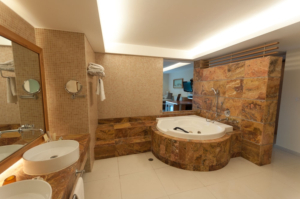 Junior Suite, Garden View - Photo 7