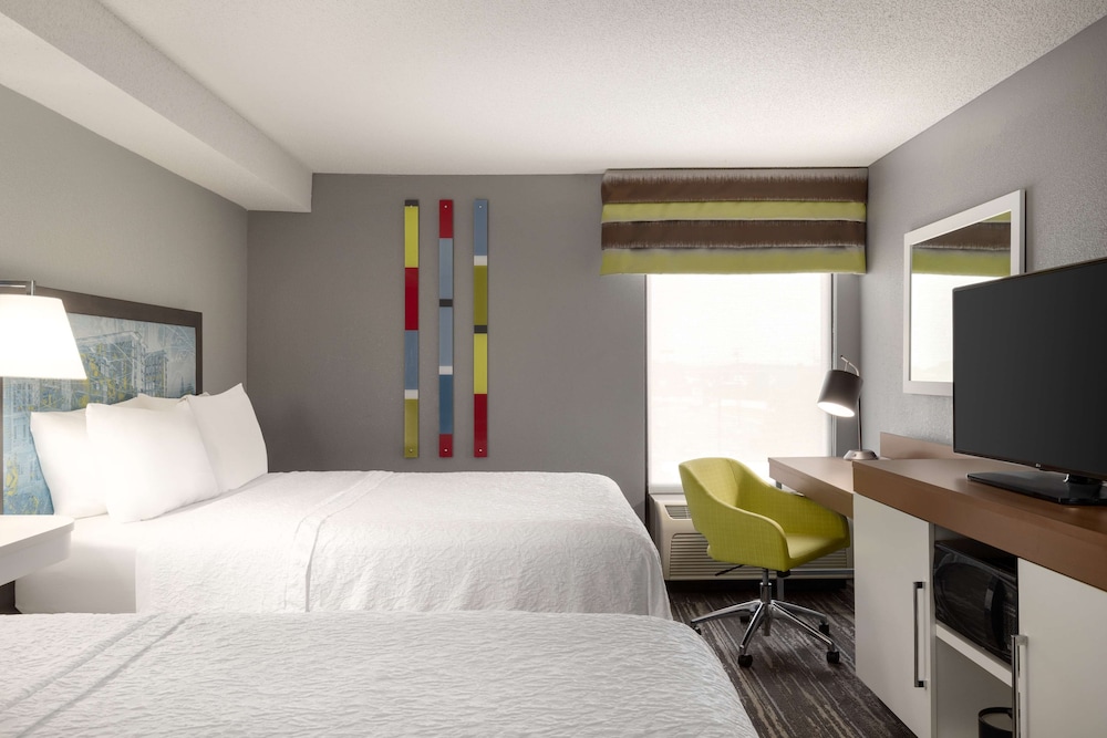 Room, 2 Double Beds, Accessible photo 1