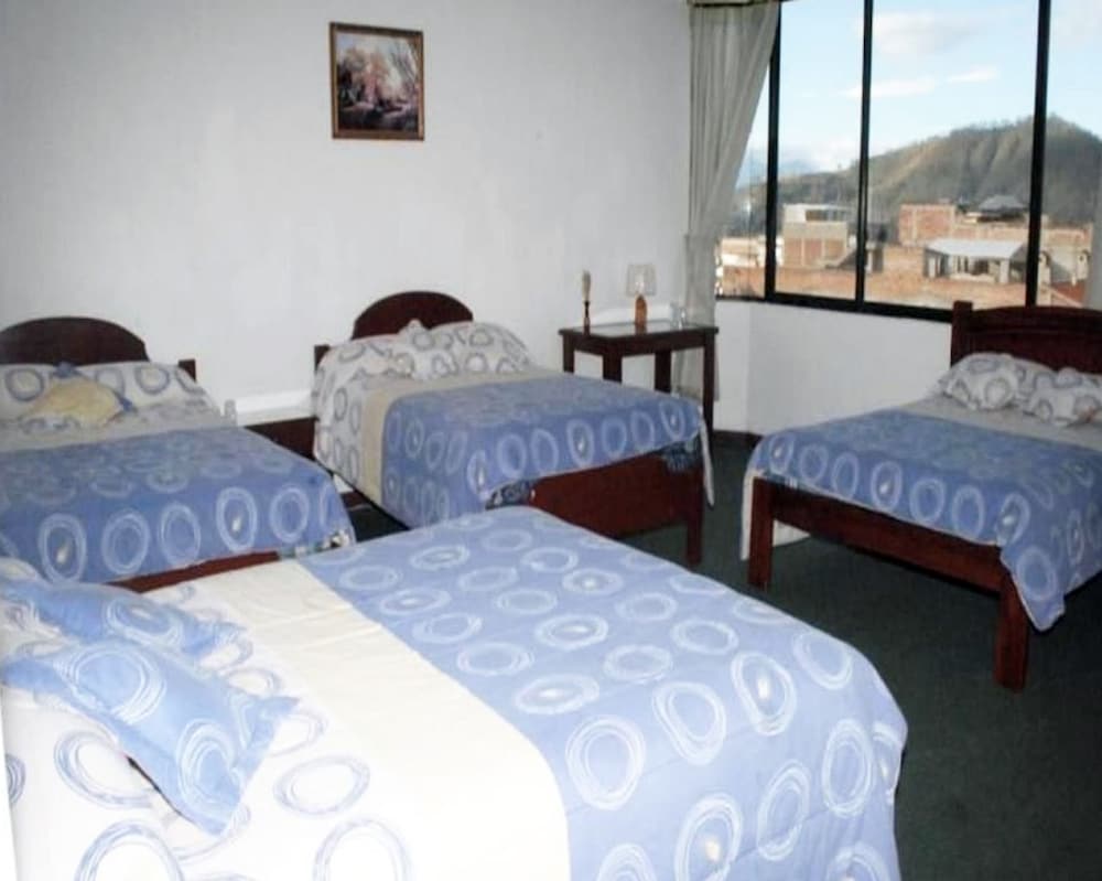 Family Room, Multiple Beds, Non Smoking photo 3