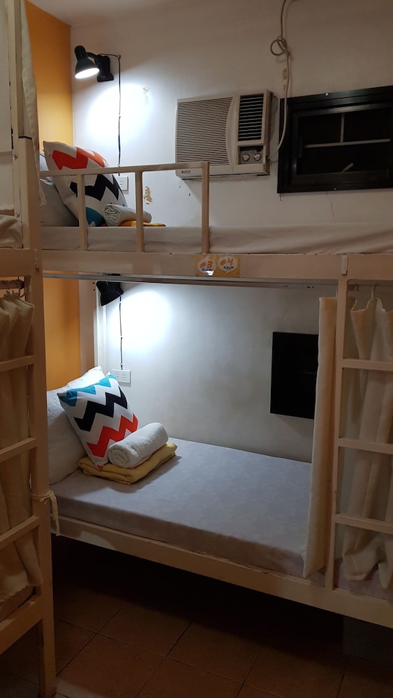 Economy Shared Dormitory, Men only