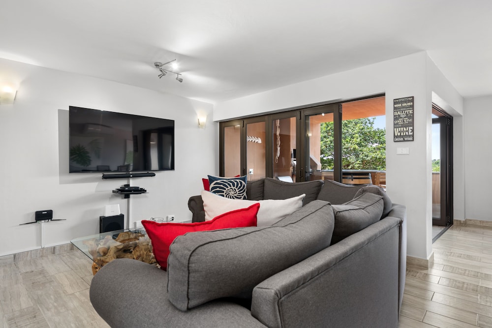 Villa, 3 Bedrooms photo 2