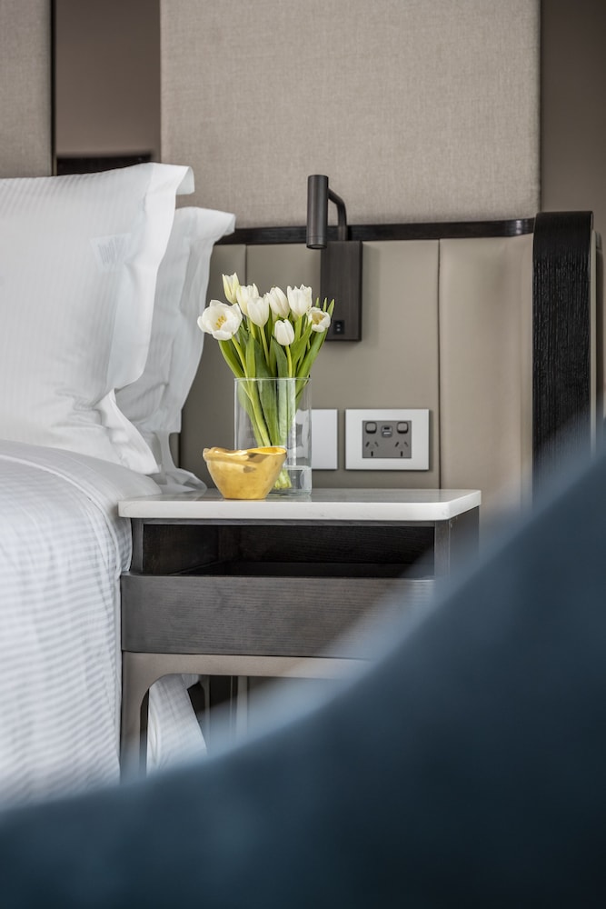 Club Executive King Kitchenette - Pinnacle Tower
