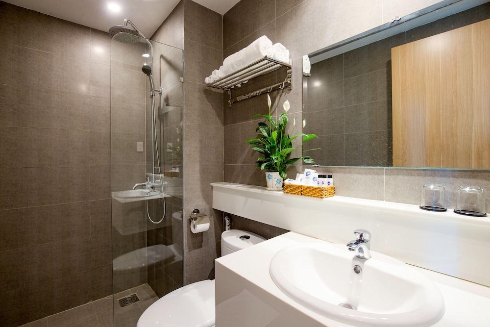 Standard Double or Twin Room, City View photo 2