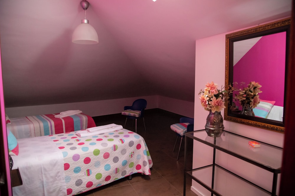 Duplex, 2 Bedrooms - Photo 5