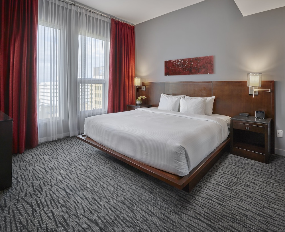 Platinum Suite, 1 Bedroom - Photo 4