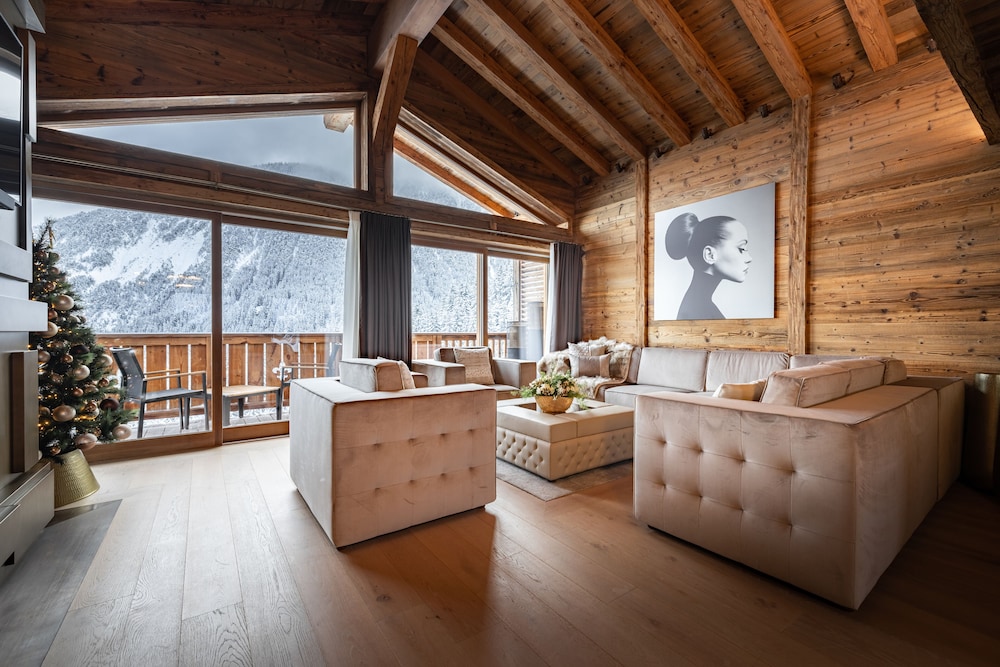 Prestige Four Bedroom Residence (South Resort) photo 1