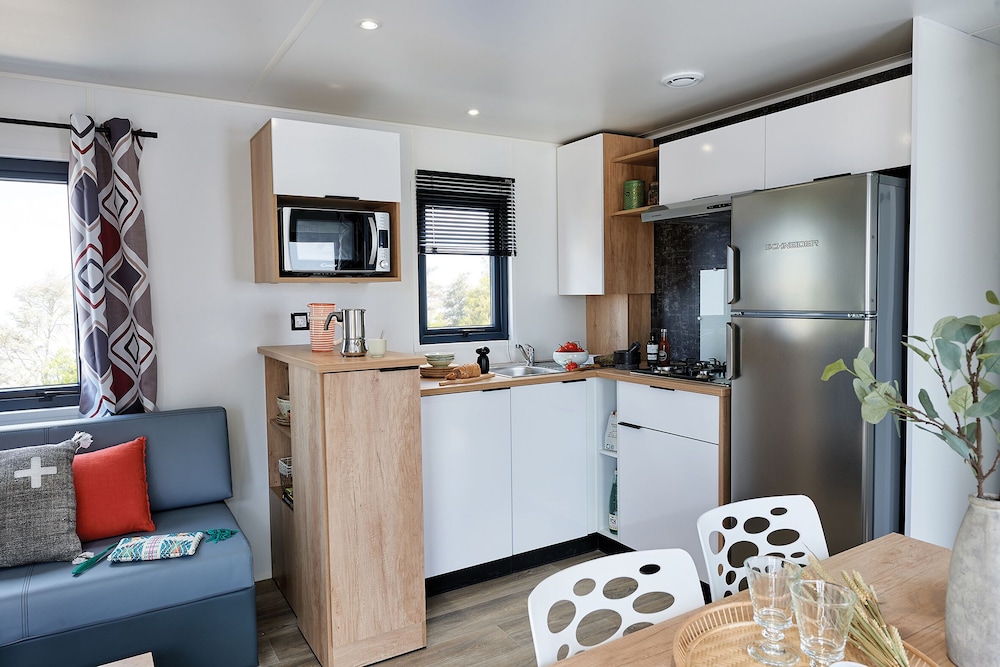 Mobile Home (Roccapina, 4persons) photo 3