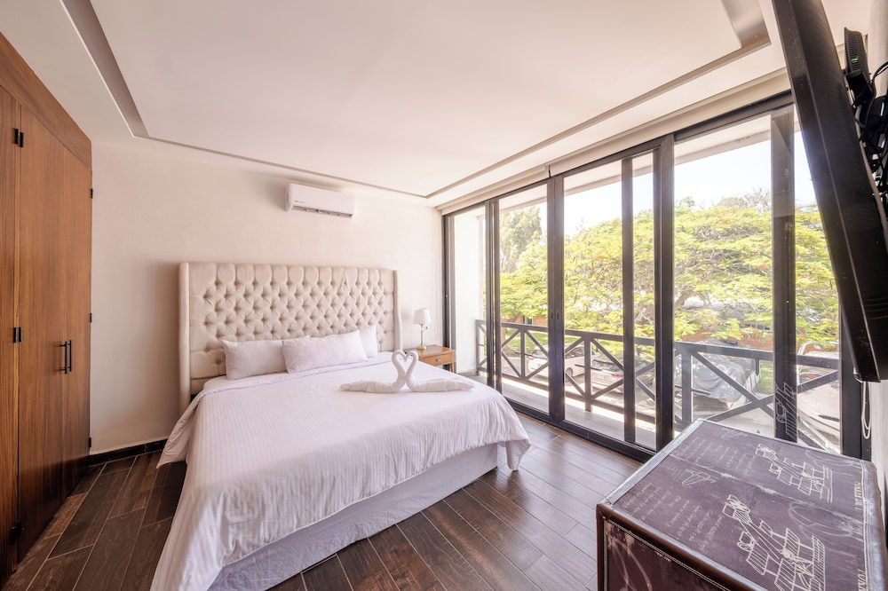 Luxury Studio Suite