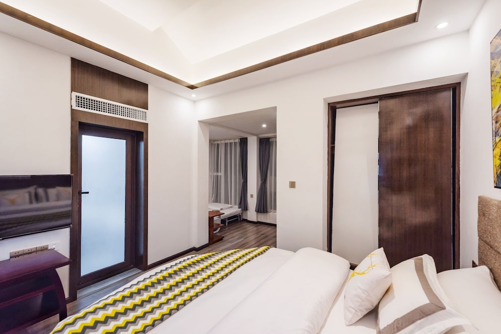 Family Triple Room, Valley View photo 3