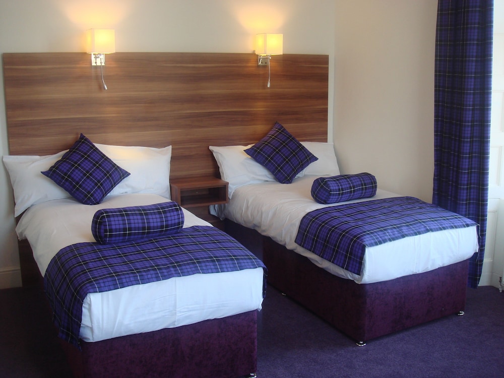 Deluxe Triple Room photo 3