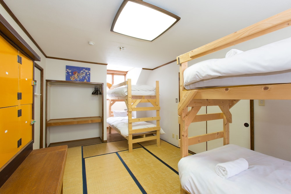 8 Bed Bunk Room (Ramat Lodge) photo 1