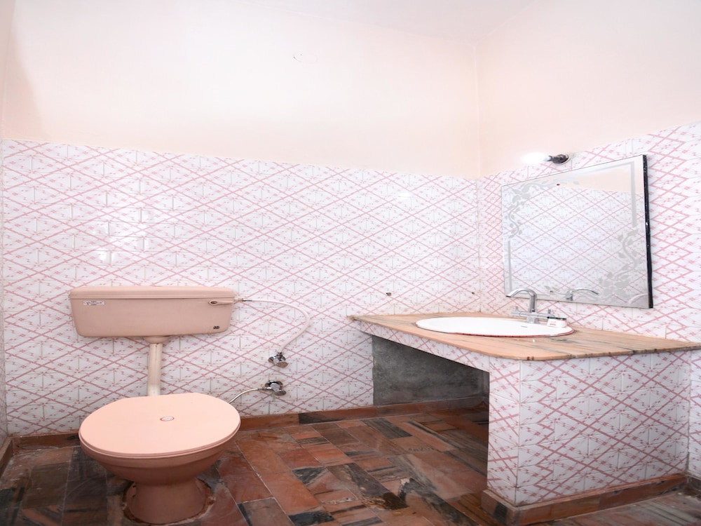 Deluxe Double Or Twin Room photo 2