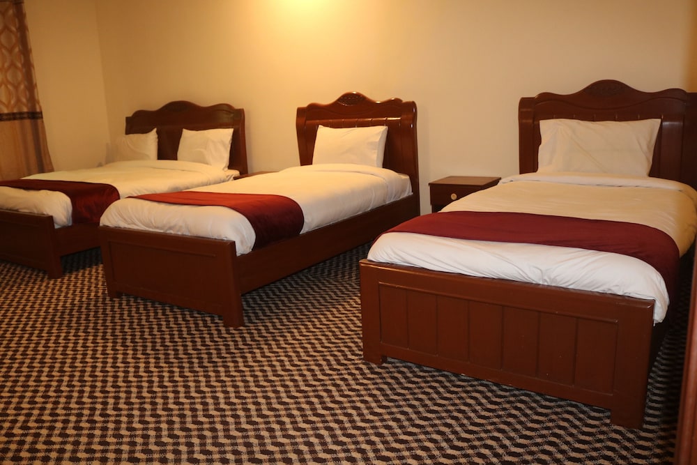 Standard Triple Room photo 3