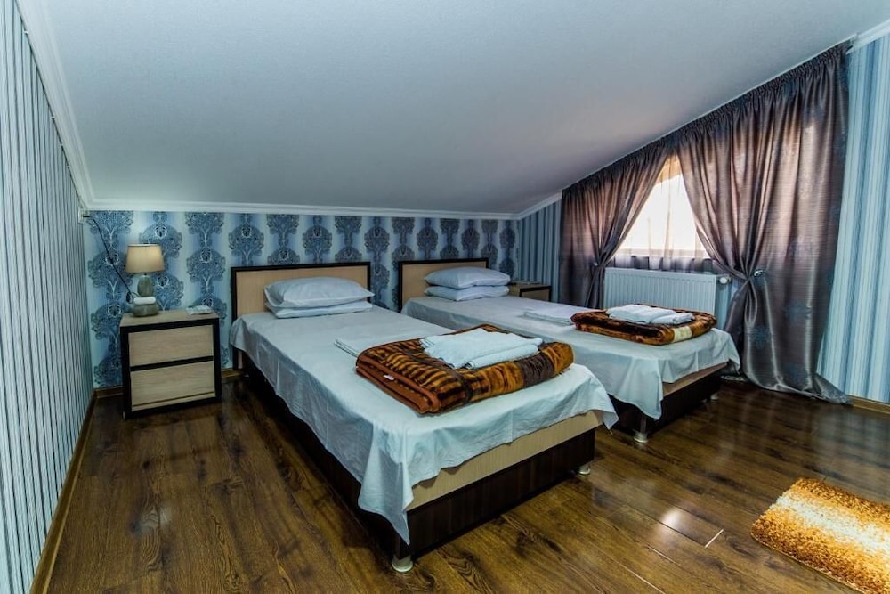 Standard Twin Room, 2 Twin Beds, Vineyard View photo 3