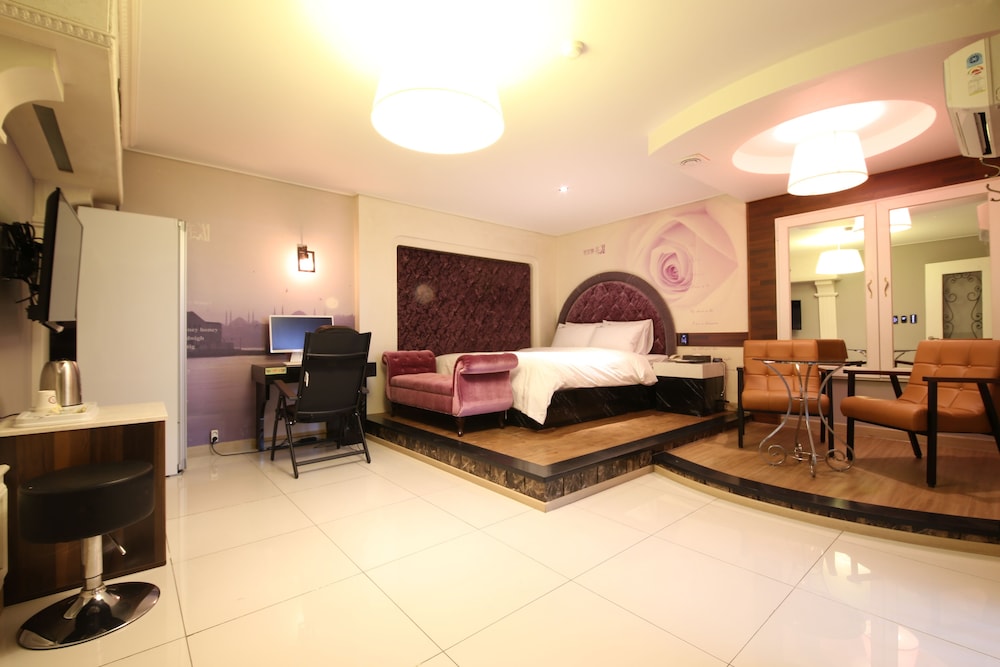 Premium Room (Incl. Styler)