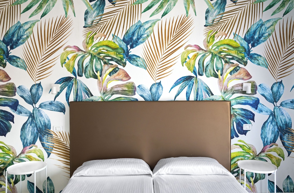 Double Room - Photo 6