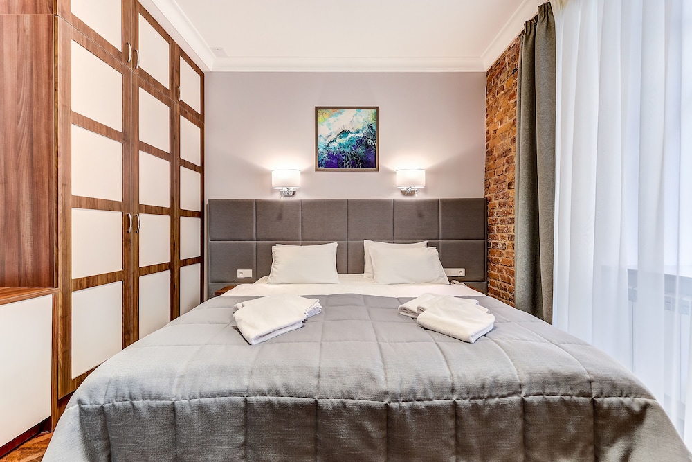 Basic Double Room, 1 Queen Bed, Non Smoking photo 1